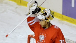 Bramkarz reprezentacji Polski Przemysław Odrobny