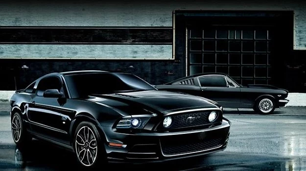 Ford Mustang V8 GT Coupe The Black