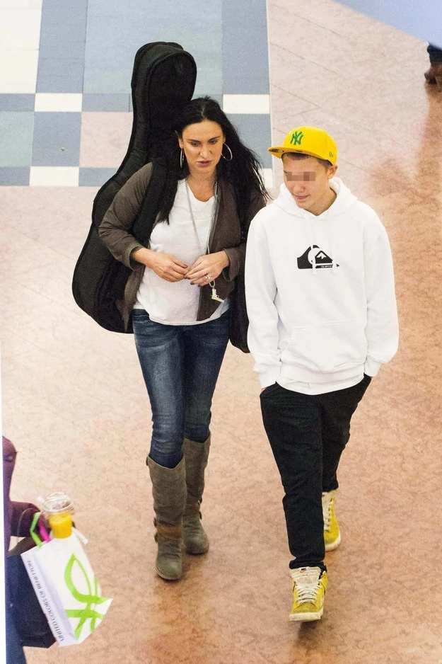 Kayah z synem Rochem