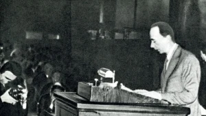 Przewodniczący klubu Polskiej Partii Robotniczej Zenon Kliszko zgłasza poparcie dla projektu tzw. Małej Konstytucji