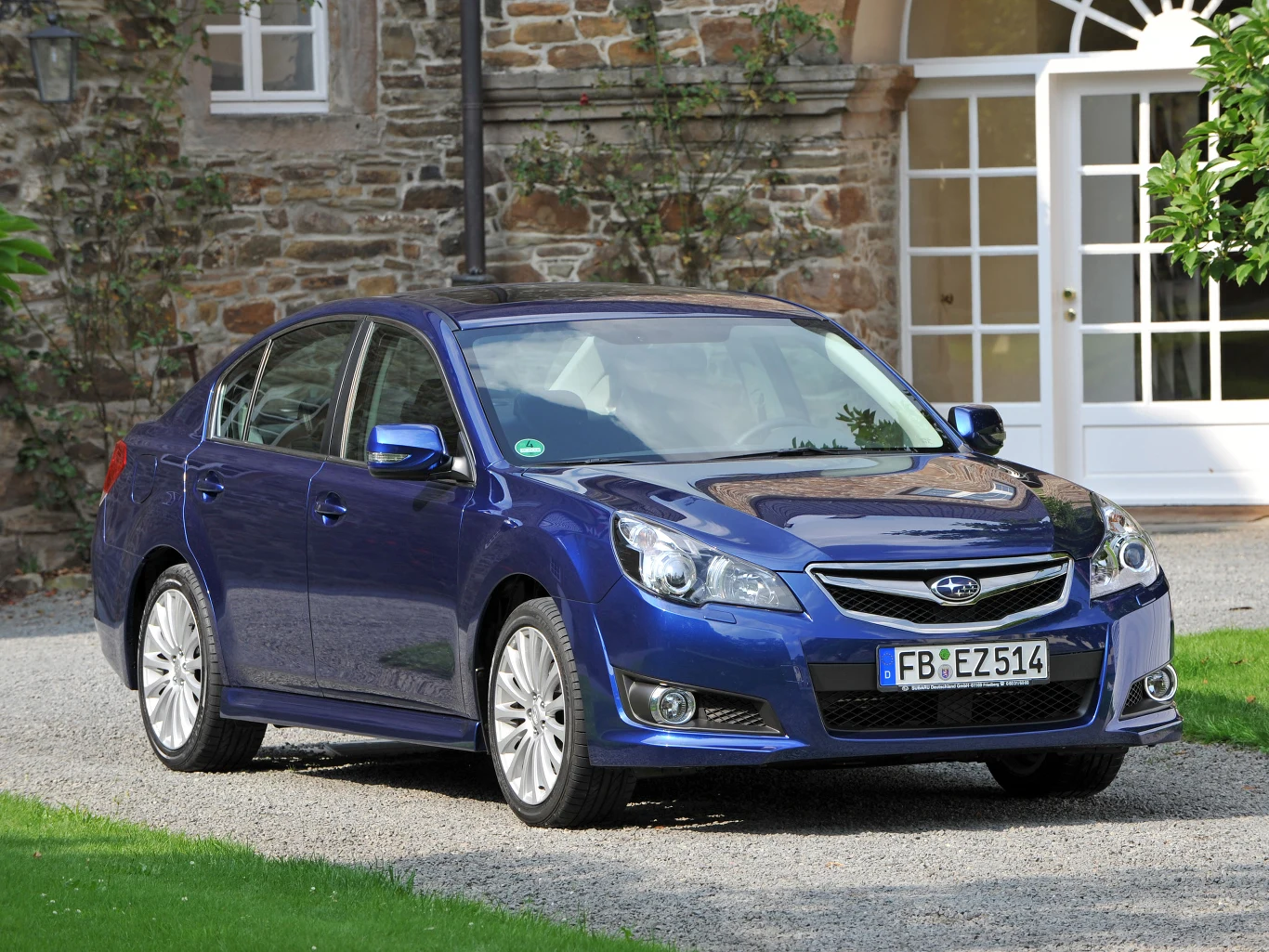 Następca: Subaru Legacy V – w produkcji od 2009 r. Następca: Subaru Legacy V – w produkcji od 2009 r.