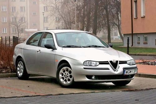 Czas tego auta mija, wiele egzemplarzy ma istotne szkody korozyjne. Czas tego auta mija, wiele egzemplarzy ma istotne szkody korozyjne.