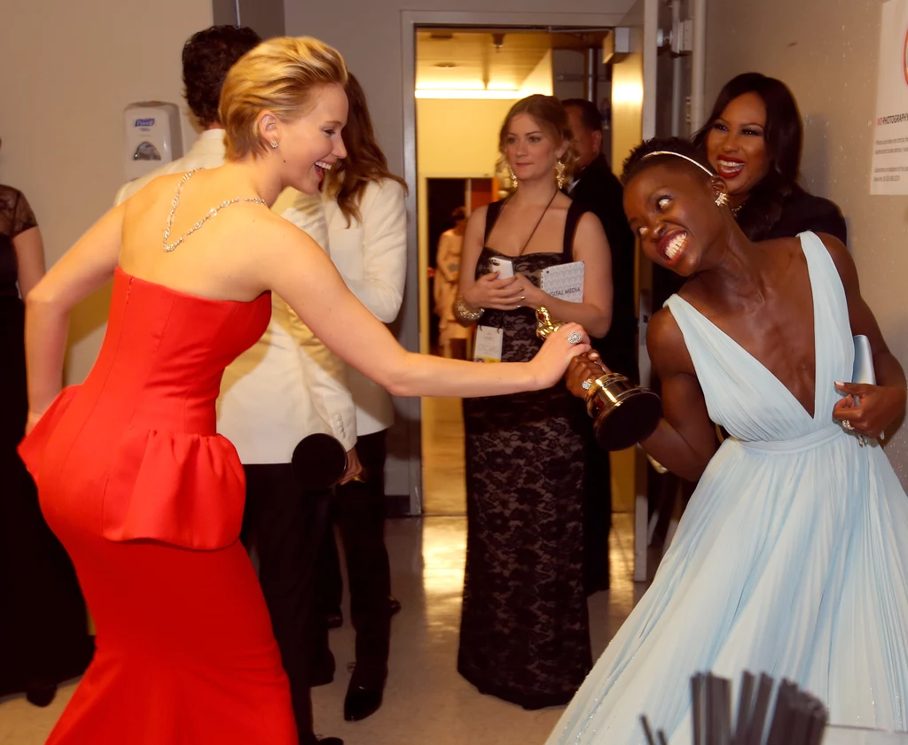 Jennifer Lawrence i Lupita Nyong'o Jennifer Lawrence i Lupita Nyong'o