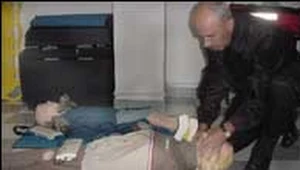 Strażacy uczą się obsługi nowego sprzętu