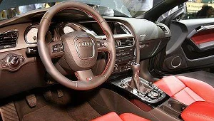 Prezydent Kielc jeździ służbowo limuzyną Audi