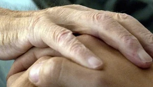 Uwaga na oszustkę - uzdrowicielkę!