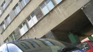 Duży mróz spowodował utrudnienia w komunikacji