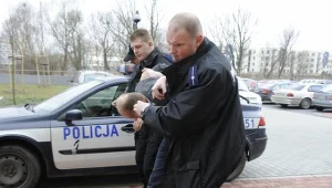 Mężczyzna został aresztowany..na własne życzenie./fot. R. Zalewski