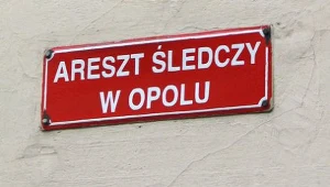 Kierownik aresztu molestował pracownicę?