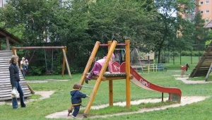 Place zabaw można zmienić w Zielone Podwórka