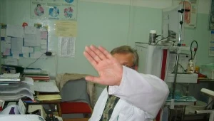 - Wiem, że robię to nielegalnie - powiedział gastrolog z żagańskiego szpitala