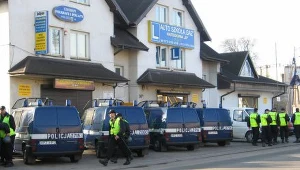 Policyjna obława na sprawców napadu na bank