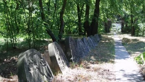 Będą przywracać pamięć o Żydach