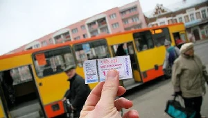 Z ulgowych biletów mogą korzystać tylko uczniowie mieszkający w Krośnie./fot. Damian Krzanowski