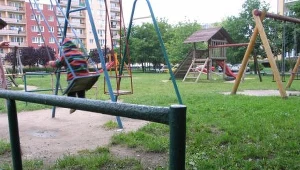 Plac zabaw... popelniczką w majestacie prawa