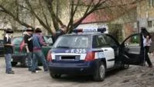 Policja coraz częściej interweniuje w sprawach, których sprawcami są nastolatkowie