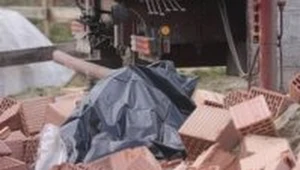 Zginął przygnieciony toną pustaków