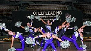 Występ tyczyńskich cheerleaderek okazał się sukcesem.