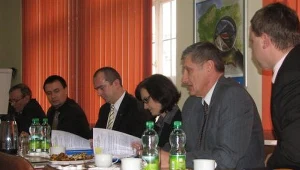 W związku z nową umową od dnia 13 grudnia 2009r. zmienia się  rozkład jazdy pociągów