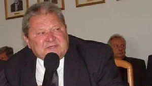 Zbigniew Kruczek miał pilnować prawa, tymczasem grozi mu więzienie.