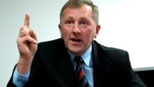 Wójt Krasnego Alfred Maternia twierdzi, że nie wie o zawiadomieniu, jakie wpłynęło do prokuratury