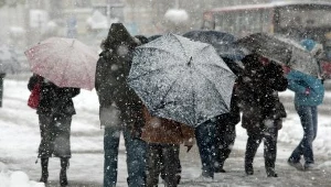 Opady śniegu mogą być intensywne/fot. J. Orzechowski