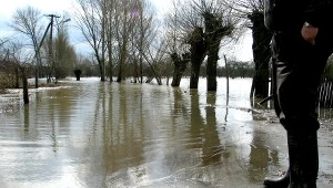 Zwłoki 17-latka znaleziono podczas sprawdzania wałów w związku z zagrożeniem powodziowym