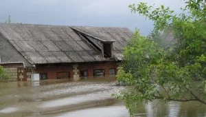 Zalane gospodarstwo w gminie Wilków.
