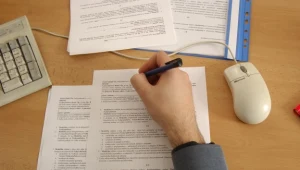 Izba Skarbowa ostrzega przed fałszywymi poborcami