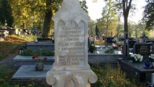 Jeden z odnowionych nagrobków/fot. Paweł Grabalski