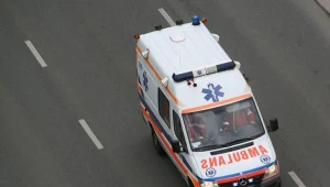 Podlaskie: 8 osób rannych w wypadku, ślisko na drogach