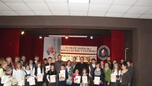 Uczestnicy konkursu/fot. UM Białe Błota