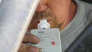 Kierowca autobusu miał w organizmie dwa promile alkoholu