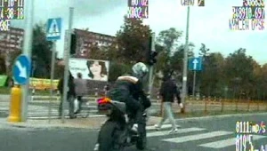 Motocyklista łamał jeden przepis za drugim/fot. KWP Białystok