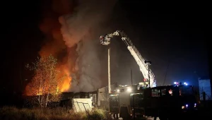 Pożar w Zakładzie Utylizacji Odpadów w Czempiniu/fot. Tomasz Wojtasik