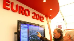 Chcą wozić elektrycznym autobusem kibiców Euro 2012 / fot. W. Traczyk