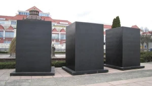 Zbiorniki zostaną wmontowane przy samym molo