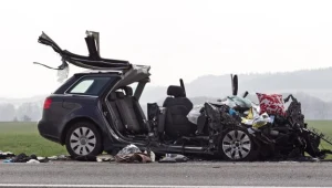 Wypadek w okolicach miejscowości Osiek/fot. Maciej Kulczyński