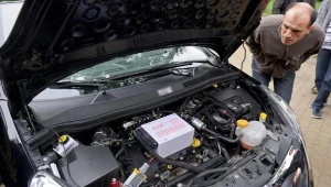 Prezentacja samochodu zasilanego w 100% wodorem/fot. Wojciech Pacewicz