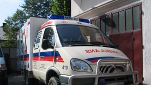 Autobus zderzył się z samochodem. Są ranni