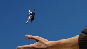 Podejrzani za łapówki mieli pomagać w pomyślnym zdaniu egzaminu na prawo jazdy