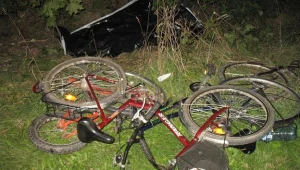 Do tragicznego wypadku z udziałem rowerzystów doszło na trasie Sejny-Suwałki/fot. KWP Białystok