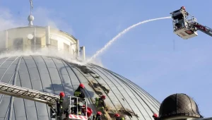 Pożar kopuły kościoła pw. Chrystusa Króla w Toruniu/fot. Tytus Żmijewski