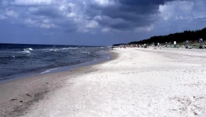 Plaża w Pogorzelicy/ fot. Marian Sadkowski