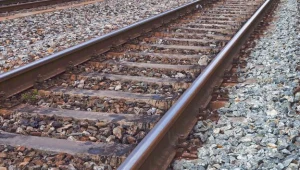 Semafor źle skierował pociąg. Udało się uniknąć tragedii