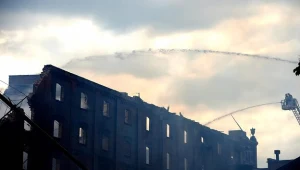 W Starogardzie Gdańskim spłonął zabytkowy młyn, fot. A. Warżawa