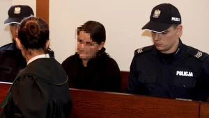 Beata Z. (C) na sali rozpraw /fot. A. Reszko