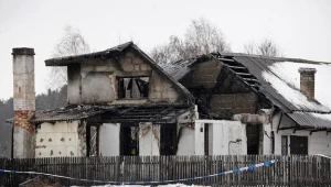 W pożarze zginęła matka z dwójką dzieci / fot. Artur Reszko