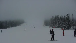 Ratownicy GOPR uczą narciarzy bezpiecznych zachowań