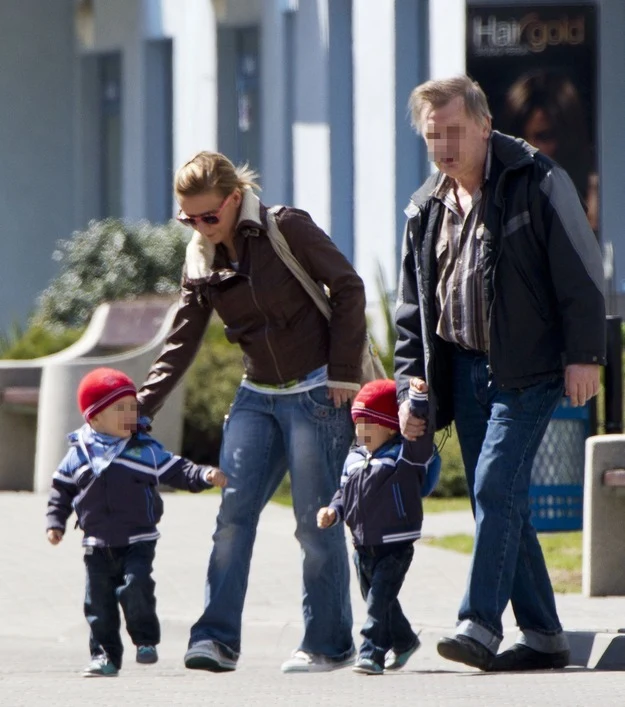 Anecie Zając w opiece nad chłopcami pomagają rodzice